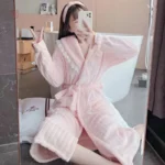 Kimono de Bain Femme avec Détails en Dentelle
