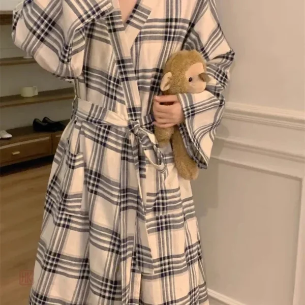 Peignoir à motifs pour un confort nocturne