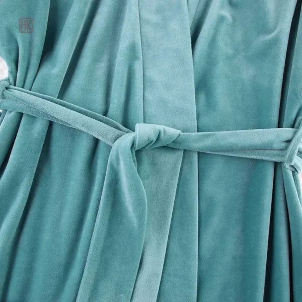 Peignoir kimono doux pour l'hiver