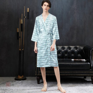 Kimono japonais turquoise pour une élégance décontractée