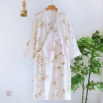 Peignoir léger, style kimono pour un confort optimal