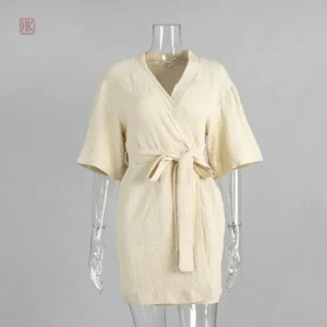 Peignoir léger style kimono, couleur beige