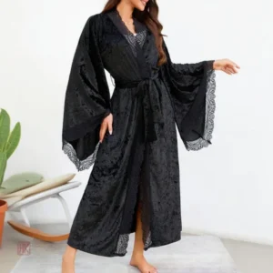 Peignoir Velours Noir Style Kimono Élégant