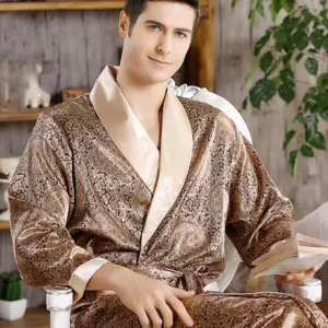 Peignoir kimono satin pour homme élégant et confortable