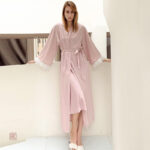 Peignoir long femme rose en tissu doux