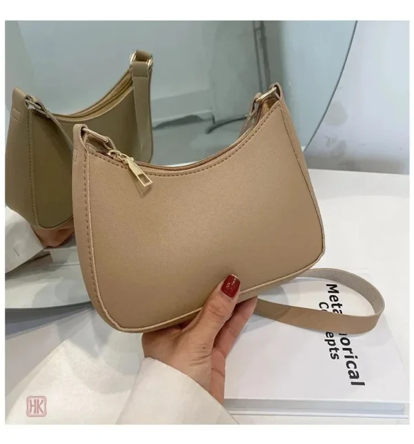 Sac tendance pour compléter une tenue féminine