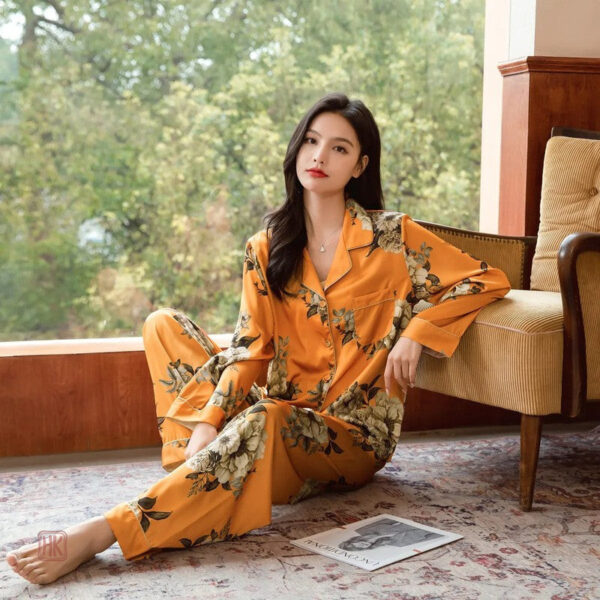 Kimono pyjama femme, teinte orange éclatante