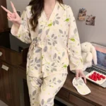 Kimono confortable avec design feuillage pour femme