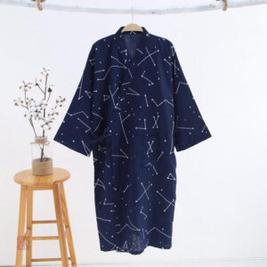 Kimono étoilé pour homme, idéal pour des nuits relaxantes