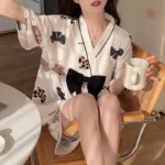 Vêtement d'été léger en style kimono pour femme