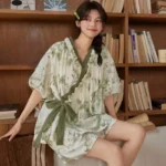 Vêtement de nuit kimono pour femme, parfait pour l'été
