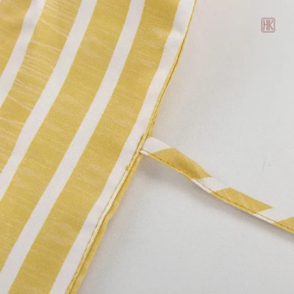 Pyjama à manches longues, idéal pour se détendre