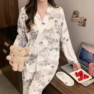 Pyjama Kimono Femme Motifs Bambou élégant et confortable