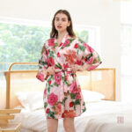 Peignoir kimono femme au design rétro élégant