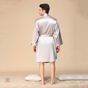 Peignoir kimono pour homme, couleur blanche élégante