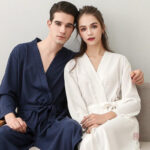 Peignoir homme bleu marine, idéal pour le confort