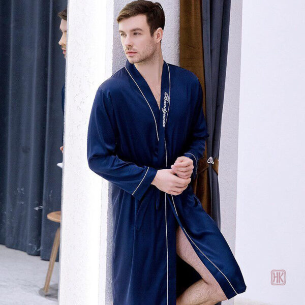 Peignoir homme confortable avec design geek tendance