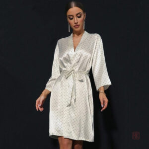 Robe kimono confortable pour les moments de détente