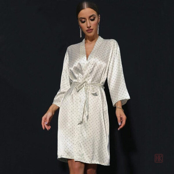 Robe kimono confortable pour les moments de détente