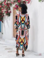 Robe Kimono stylée aux couleurs dynamiques