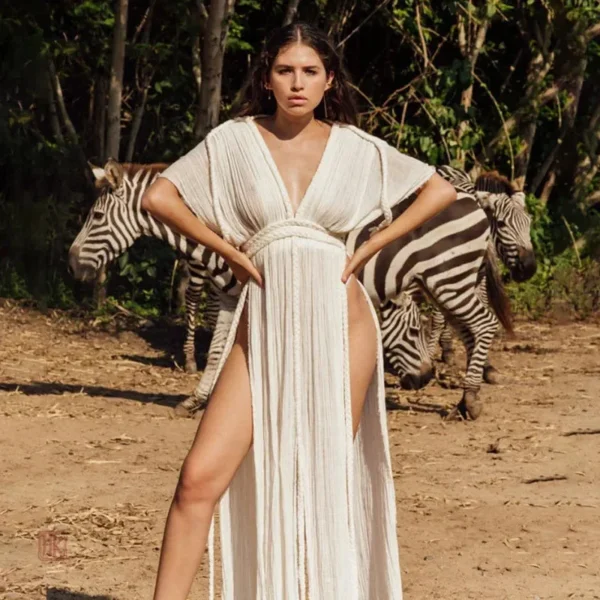 robe-kimono-blanche-a-double-fente-1 Robe Kimono Blanche à Double Fente
