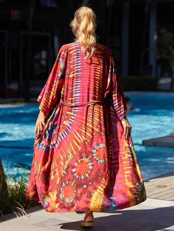 Robe kimono aux motifs boho colorés pour un look décontracté