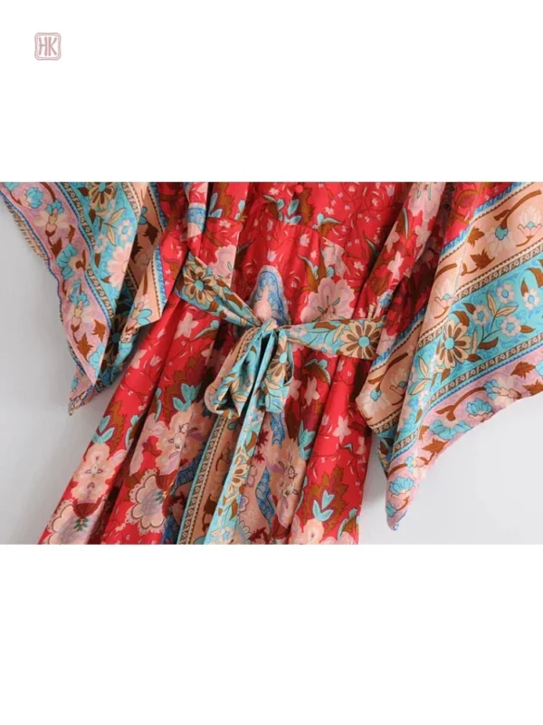 Robe kimono fluide idéale pour un look décontracté et tendance