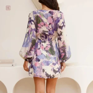 Vêtement kimono tendance pour les journées ensoleillées