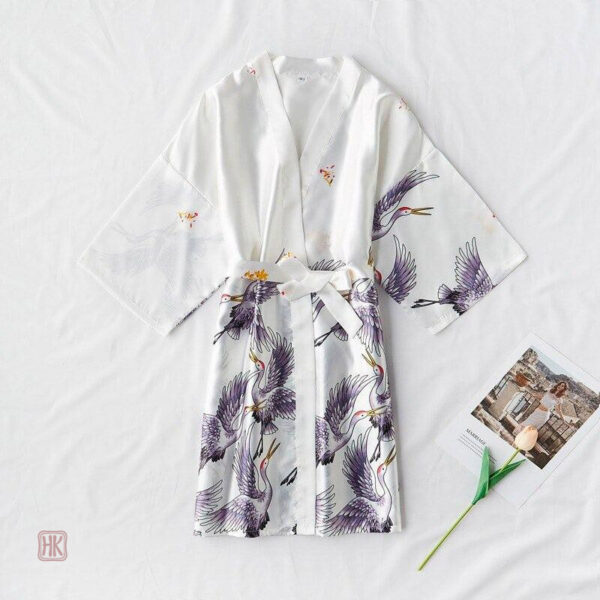Look frais avec une robe kimono blanche