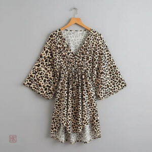 Robe légère style kimono pour les journées ensoleillées