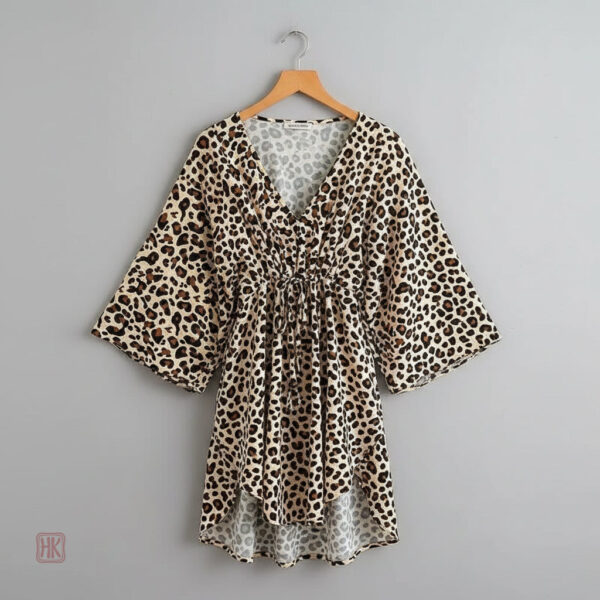 Robe légère style kimono pour les journées ensoleillées