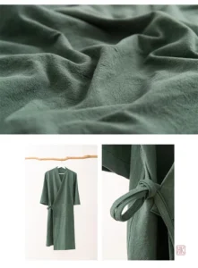 Mode estivale : robe kimono en tissu respirant vert