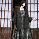 Robe Kimono Gothique élégante et fluide