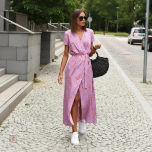 Robe kimono légère fleurie rose