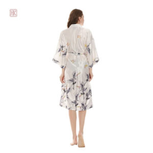Peignoir Kimono élégant en blanc