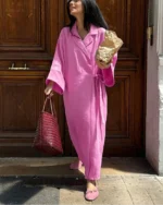 Robe rose fluide en style kimono pour l'été