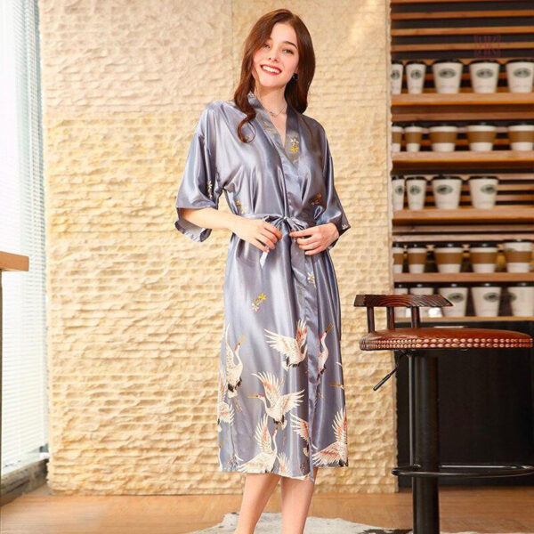 robe-kimono-longue-satin-1 Robe Kimono Longue en Satin pour Femme