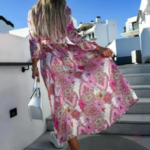 Robe Kimono tendance, parfaite pour une soirée chic