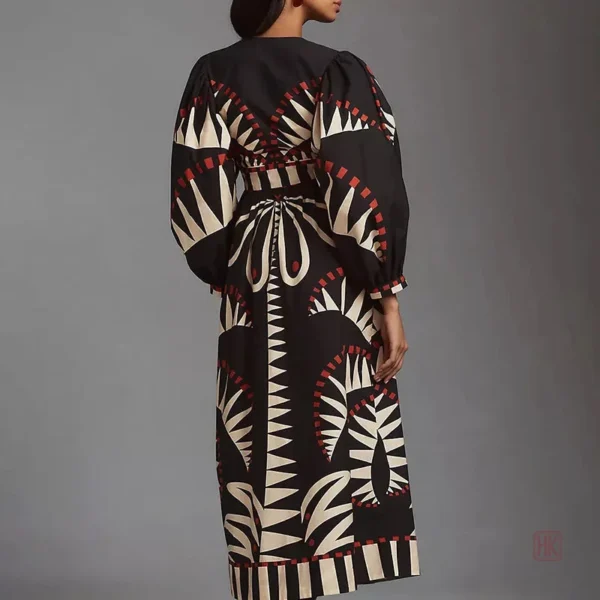 Robe élégante de style rétro en noir