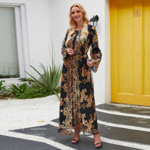 Robe Kimono chic ornée de sequins pour soirée glamour