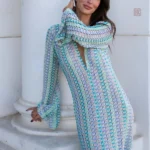 Kimono en tricot bleu pour une allure décontractée