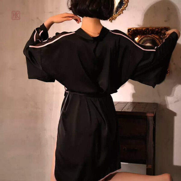 Robe Noire Style Kimono pour Femme