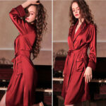 Robe bordeaux, design kimono tendance et confortable