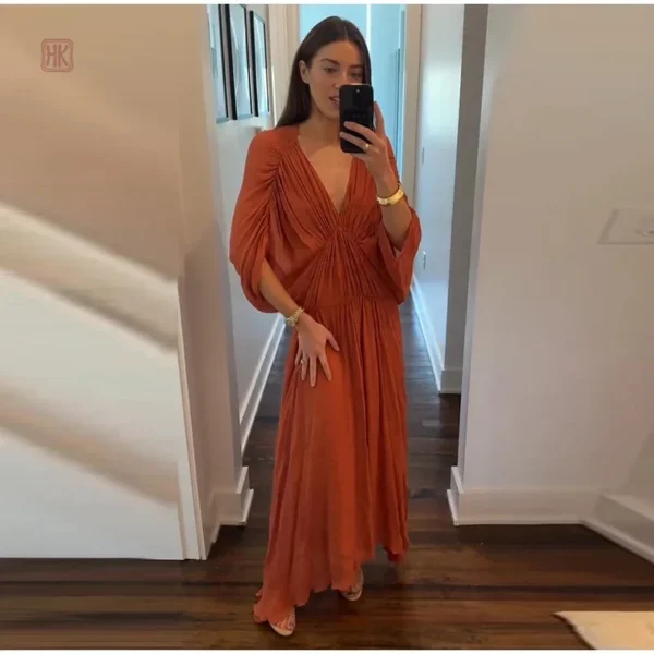 Robe fluide orange pour un look décontracté