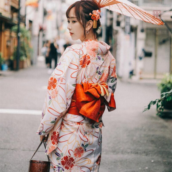 robe-traditionnelle-kimono-1 Robe Kimono Traditionnelle Femme