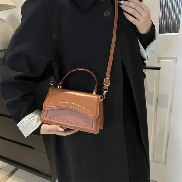sac-a-main-tendance-en-cuir-1 Sac à main tendance en cuir pour femme