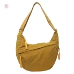 Sac tendance pour femme au design contemporain