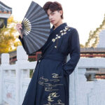 Kimono noir inspiré des guerriers samouraïs
