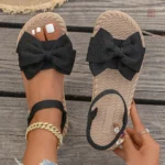 Sandales à nœud, confort et style pour la saison chaude