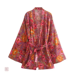 Kimono femme coloré, idéal pour un look décontracté